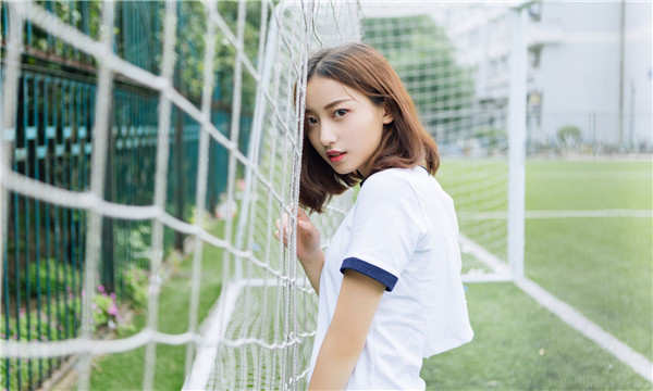 定南标题：揭开正规试管助孕费用，帮您实现代怀生子的梦想
